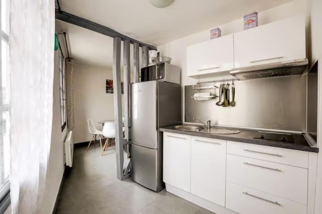 Le Carrel- F2-place Saint Marc Apartment
